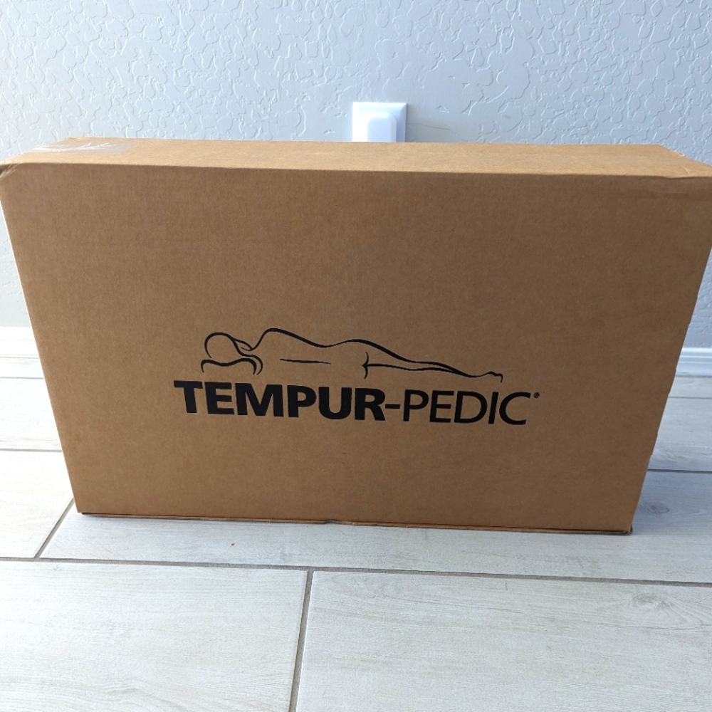 Tempur-Cloud Adjustable Pillow